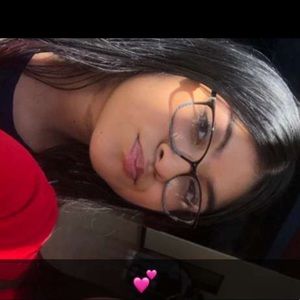 Meet your Posher, Nickey